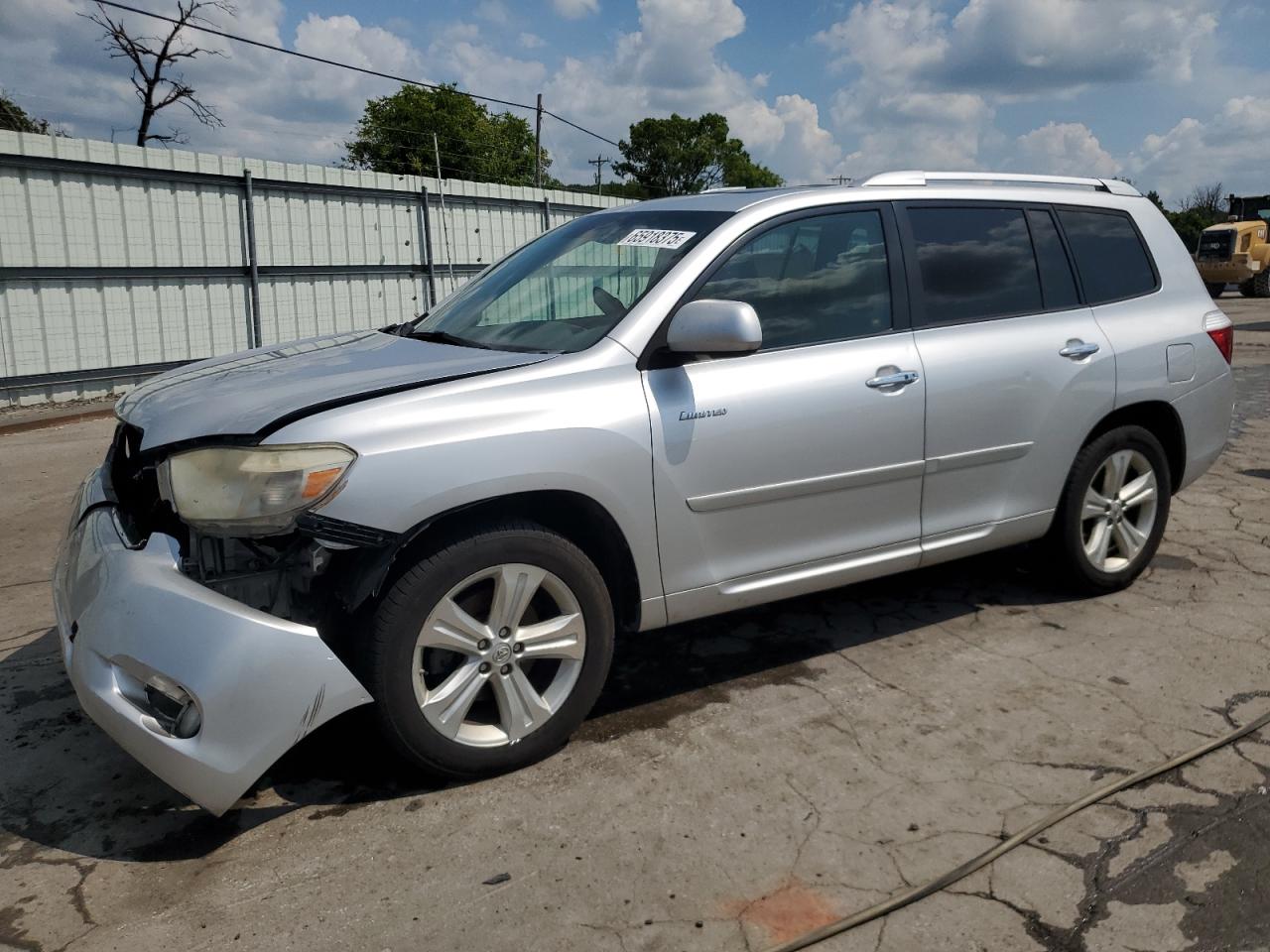 TOYOTA HIGHLANDER LIMITED