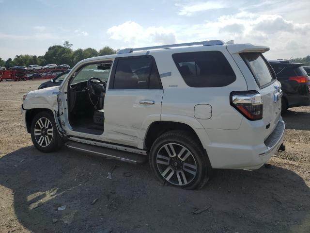2018 TOYOTA 4RUNNER SR - JTEBU5JR9J5557335