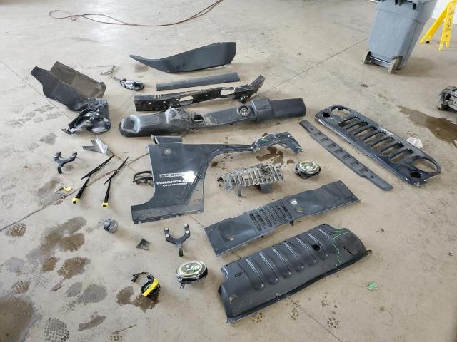 2017 JEEP WRANGLER U 1C4BJWDG1HL551371