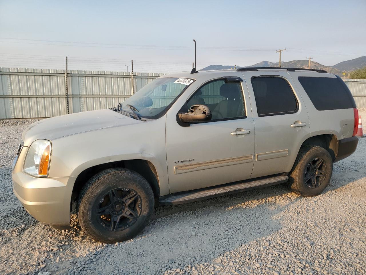 GMC YUKON SLE