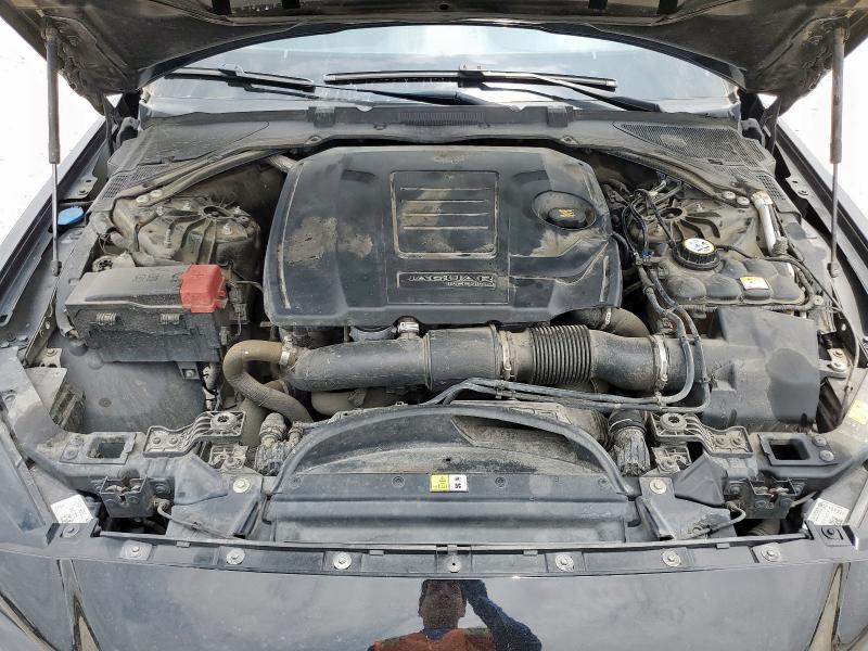 2019 JAGUAR XE SAJAR4FX1KCP52850