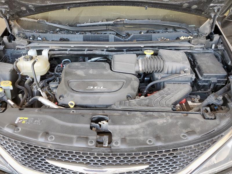 2017 CHRYSLER PACIFICA T 2C4RC1EG5HR678058