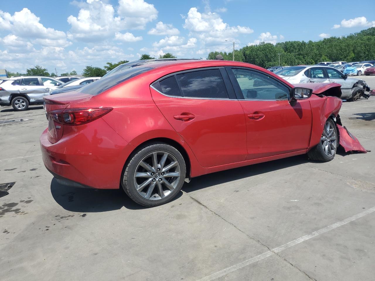 MAZDA 3 TOURING