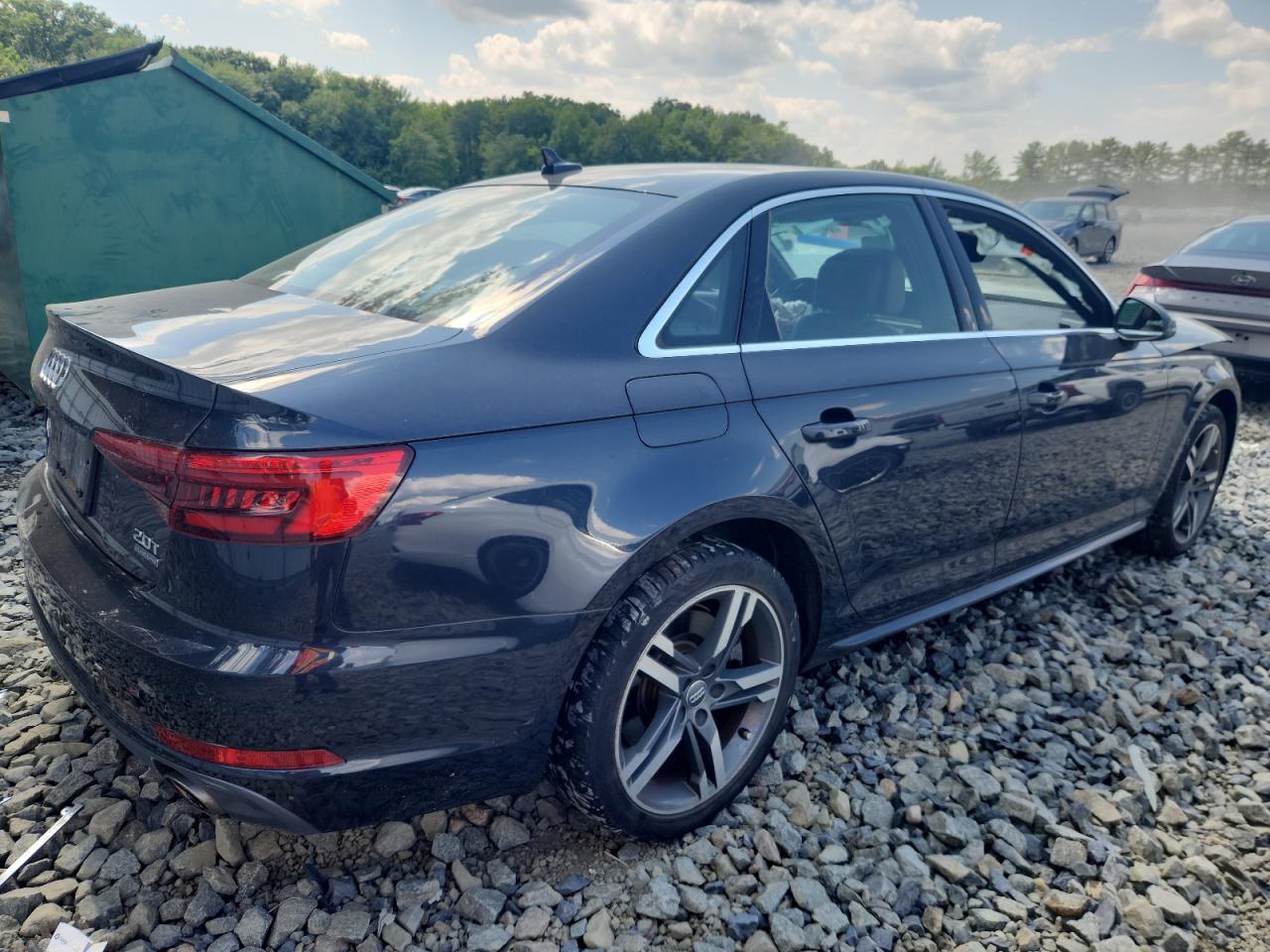 AUDI A4 PREMIUM PLUS