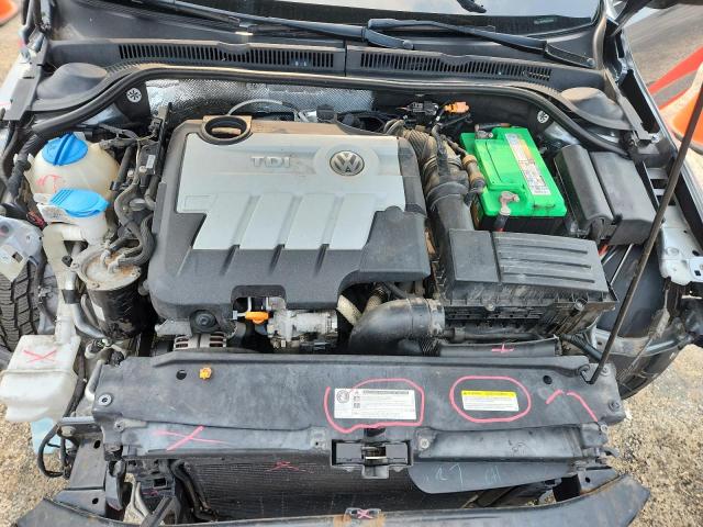 2013 VOLKSWAGEN JETTA TDI - 3VWLL7AJ4DM242861