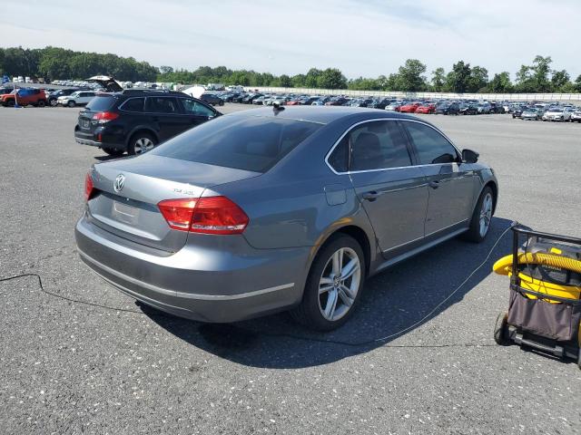 2015 VOLKSWAGEN PASSAT SEL 1VWCV7A31FC012128