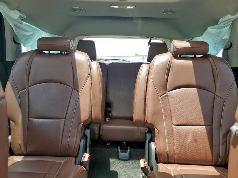 2018 BUICK ENCLAVE AVENIR 5GAERDKW5JJ241327