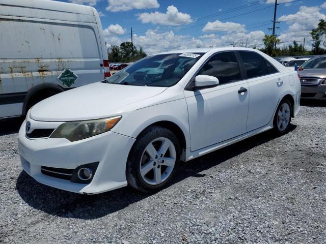 TOYOTA CAMRY BASE