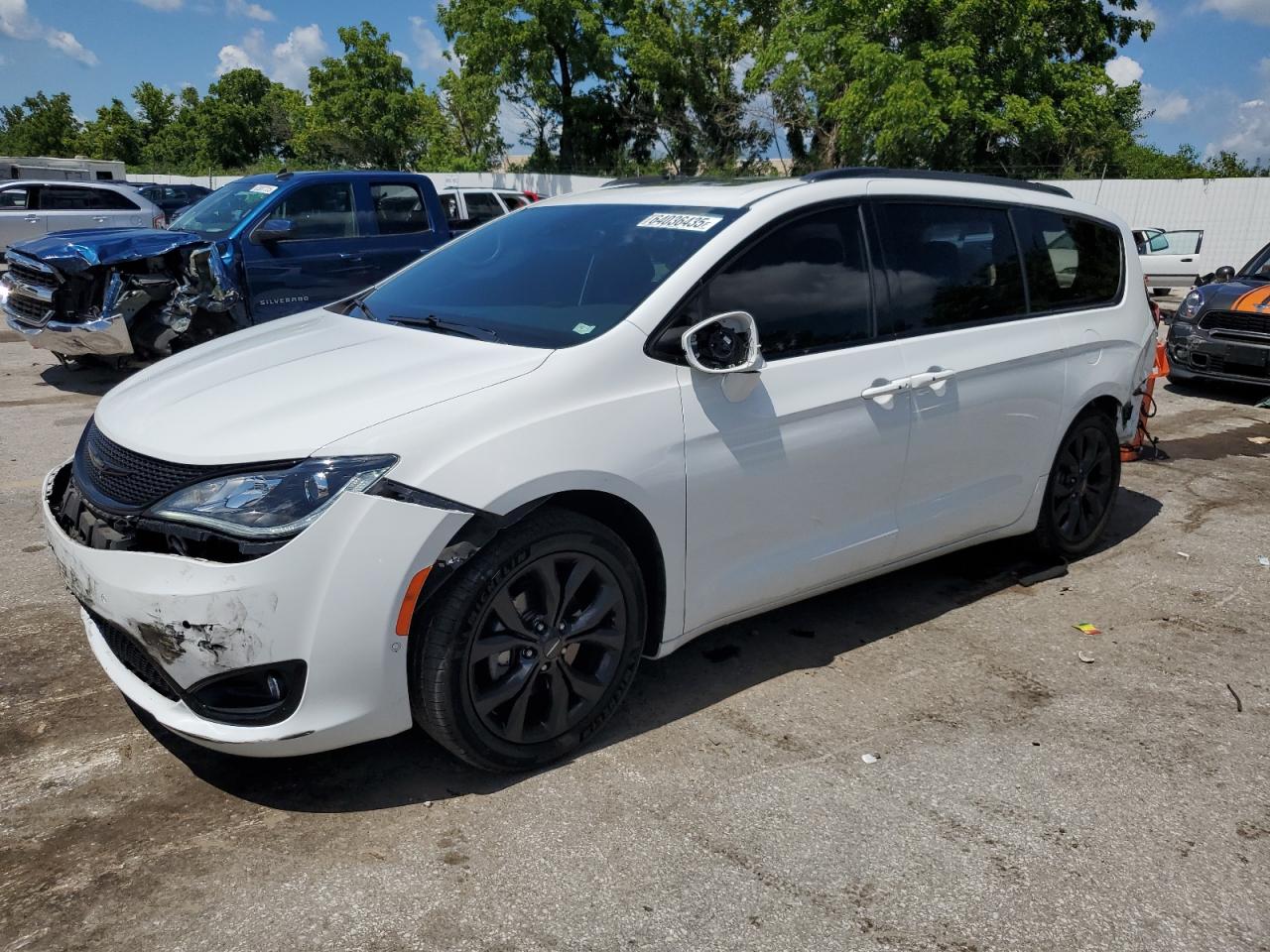 CHRYSLER PACIFICA LIMITED