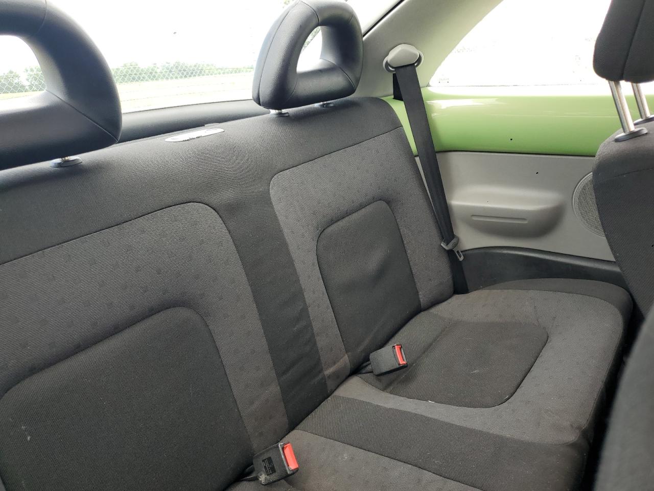 Lot #3247009233 1999 VOLKSWAGEN NEW BEETLE