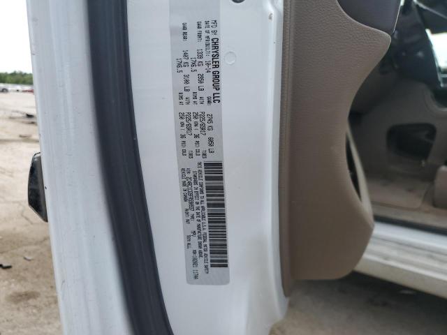 2015 CHRYSLER TOWN & COU - 2C4RC1CG9FR590937