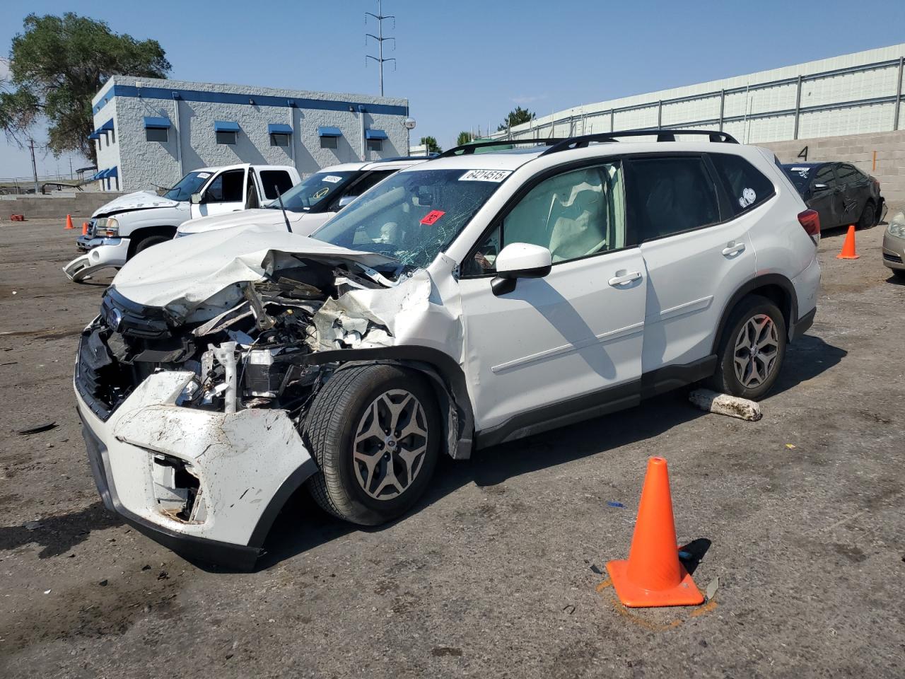 SUBARU FORESTER PREMIUM