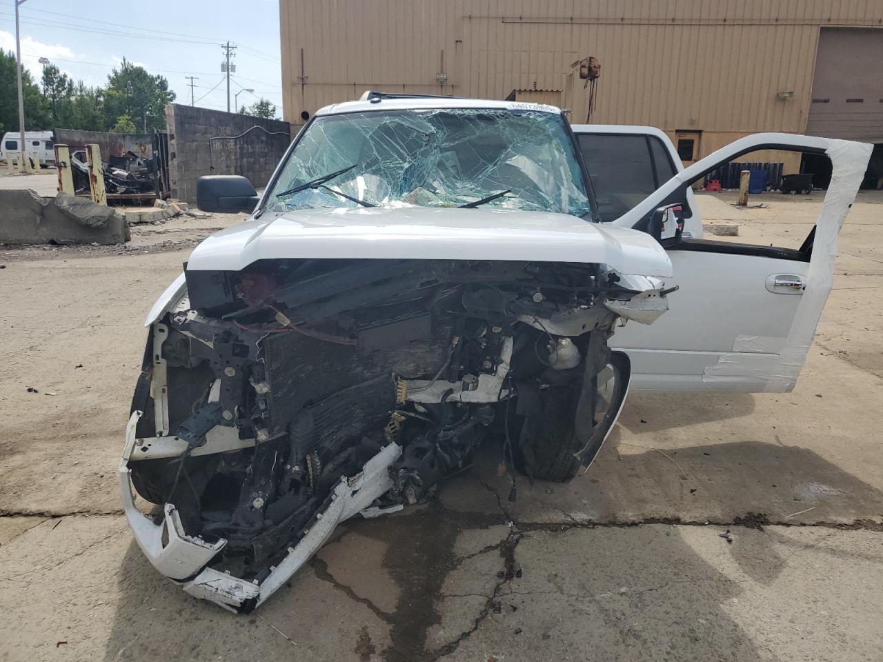 FORD EXPEDITION EL XLT