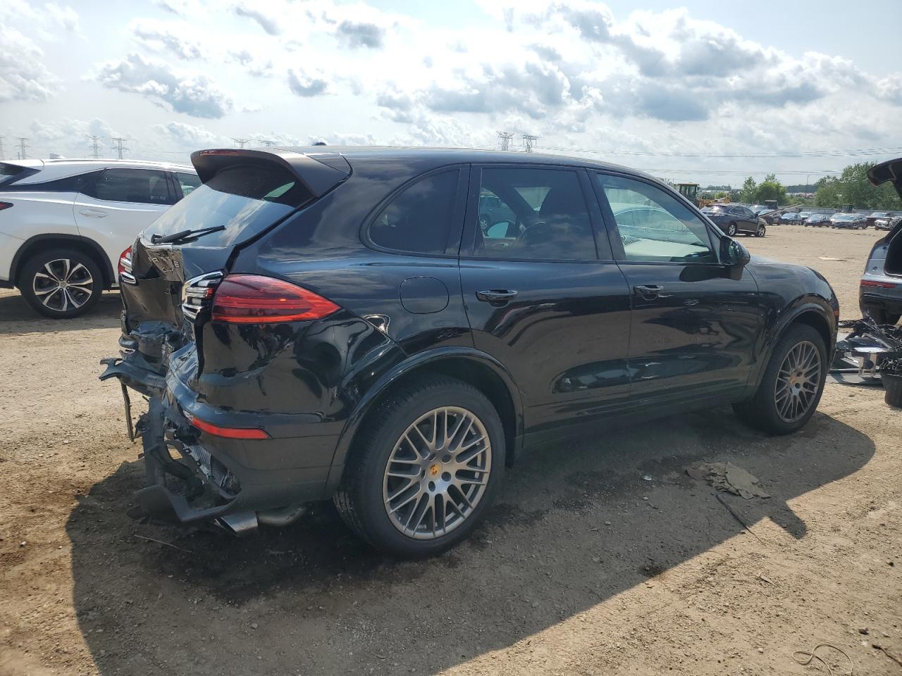PORSCHE CAYENNE