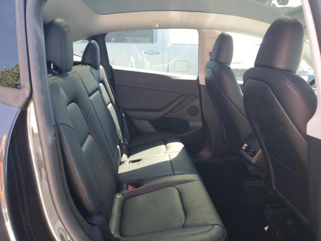 2024 TESLA MODEL Y 7SAYGDED7RF115732
