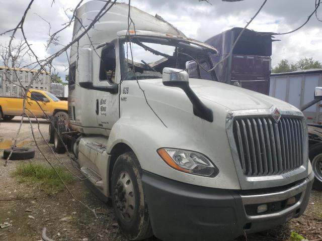 Global Auto Auctions: 2018 INTERNATIONAL LT625