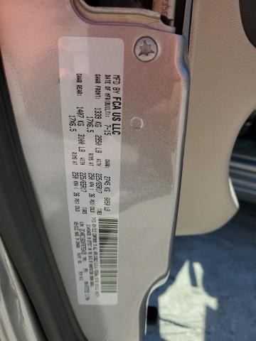 2015 CHRYSLER TOWN & COU 2C4RC1BGXFR753435