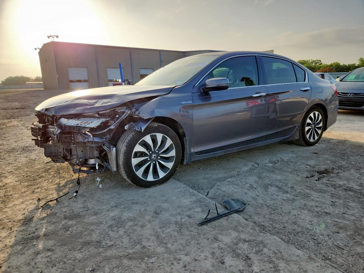 HONDA ACCORD TOURING HYBRID