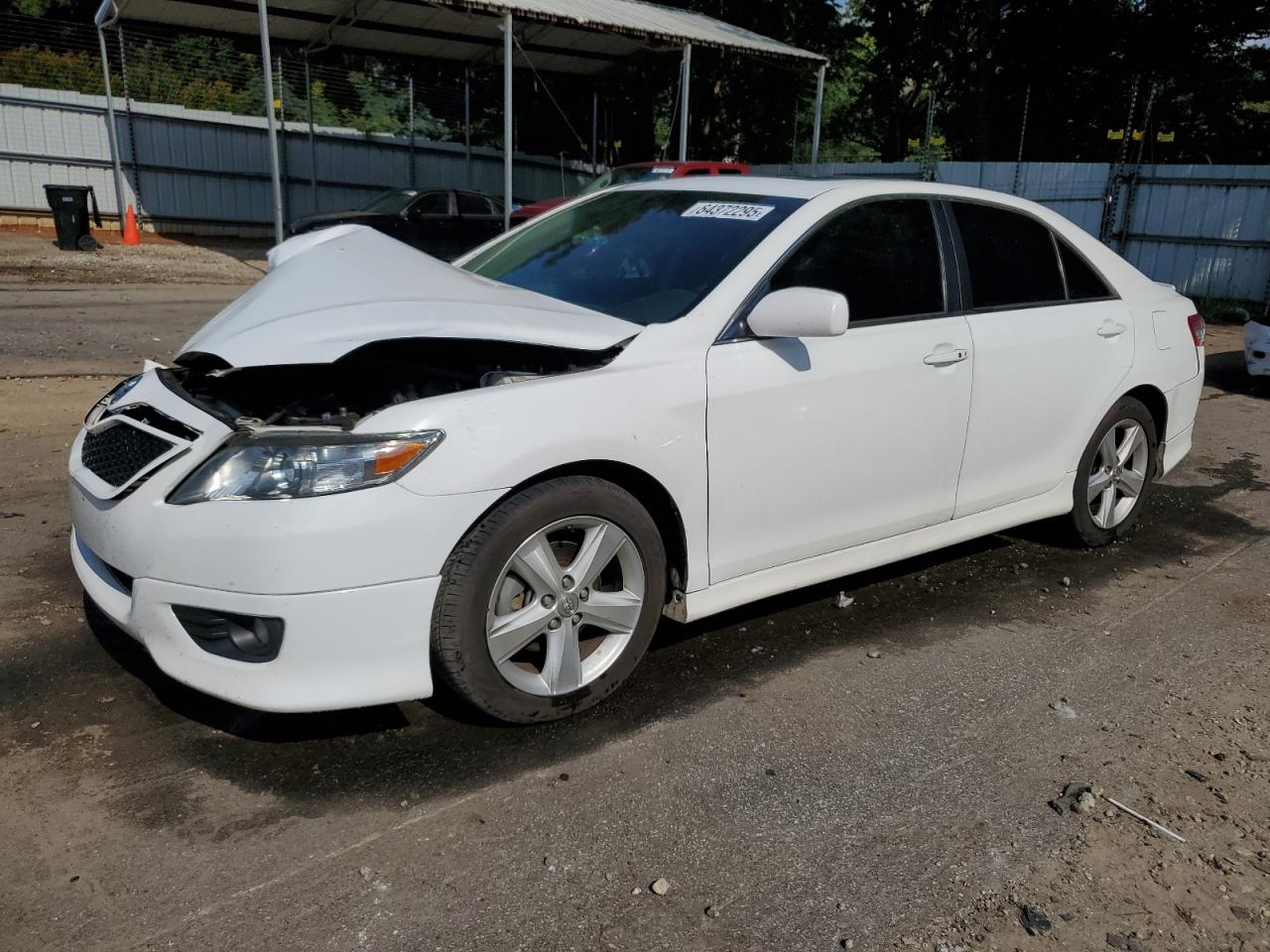 TOYOTA CAMRY BASE