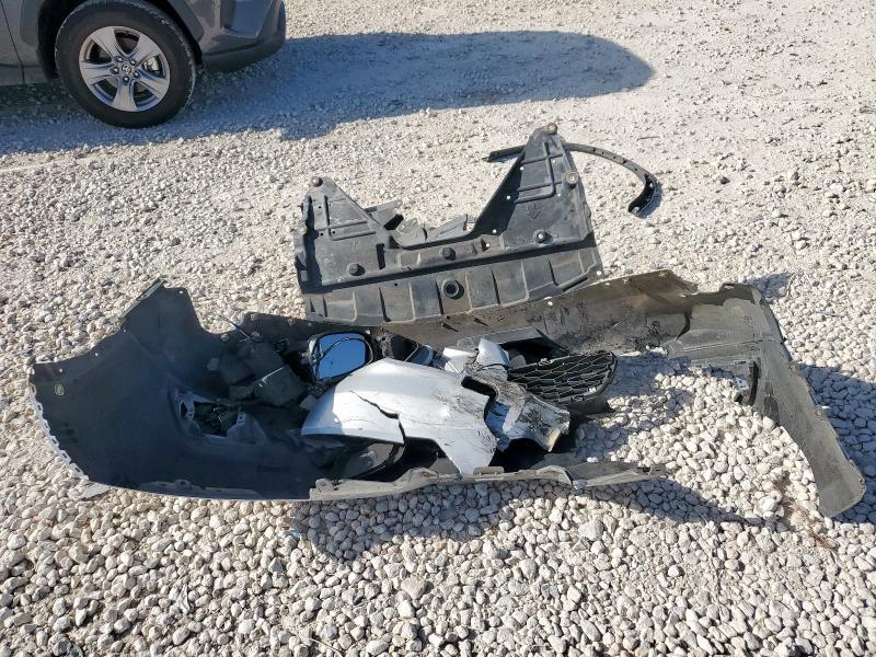 2016 NISSAN ROGUE S KNMAT2MT5GP694990