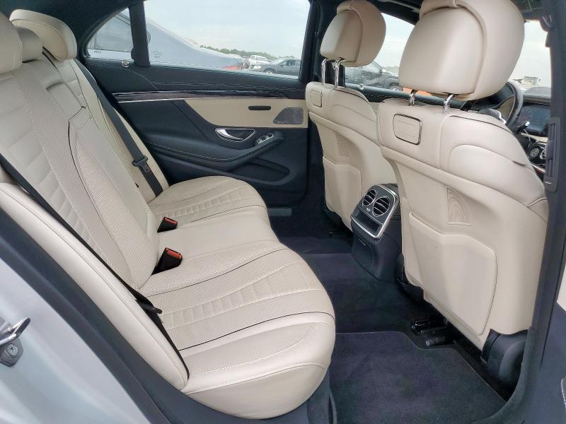 2019 MERCEDES-BENZ S 560 - WDDUG8DB1KA480141