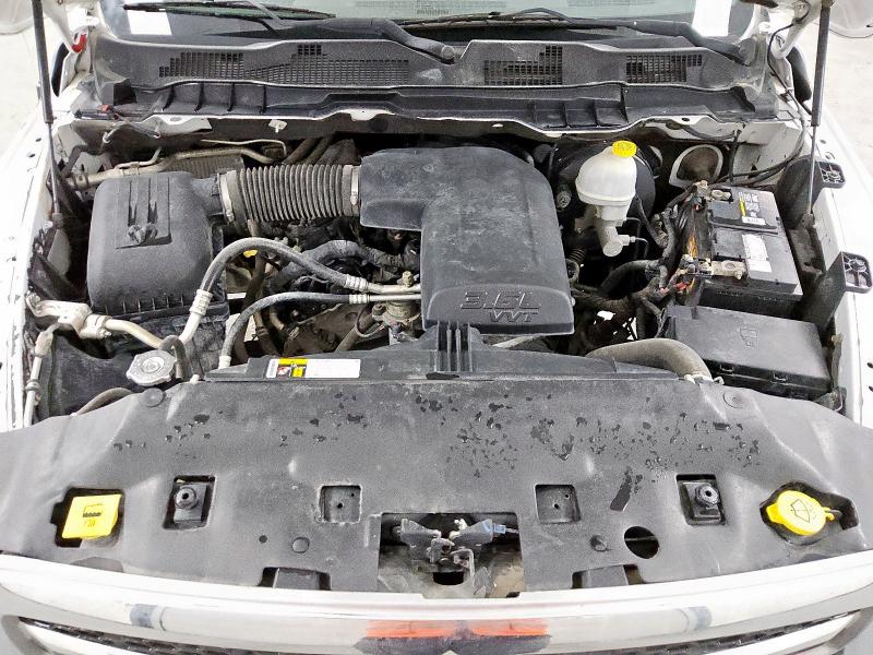 2015 RAM 1500 ST 3C6JR6AG8FG574432