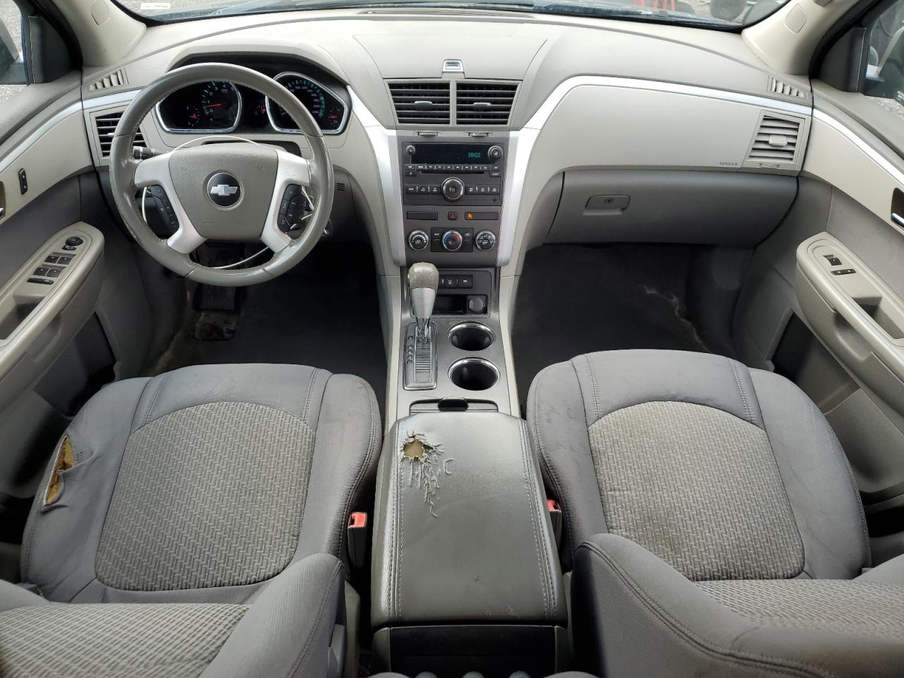 CHEVROLET TRAVERSE LS