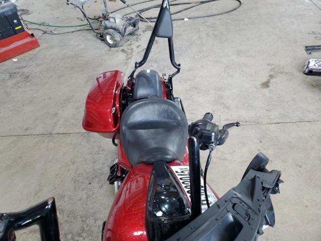 2019 HARLEY-DAVIDSON FLHX 1HD1KBC15KB626843