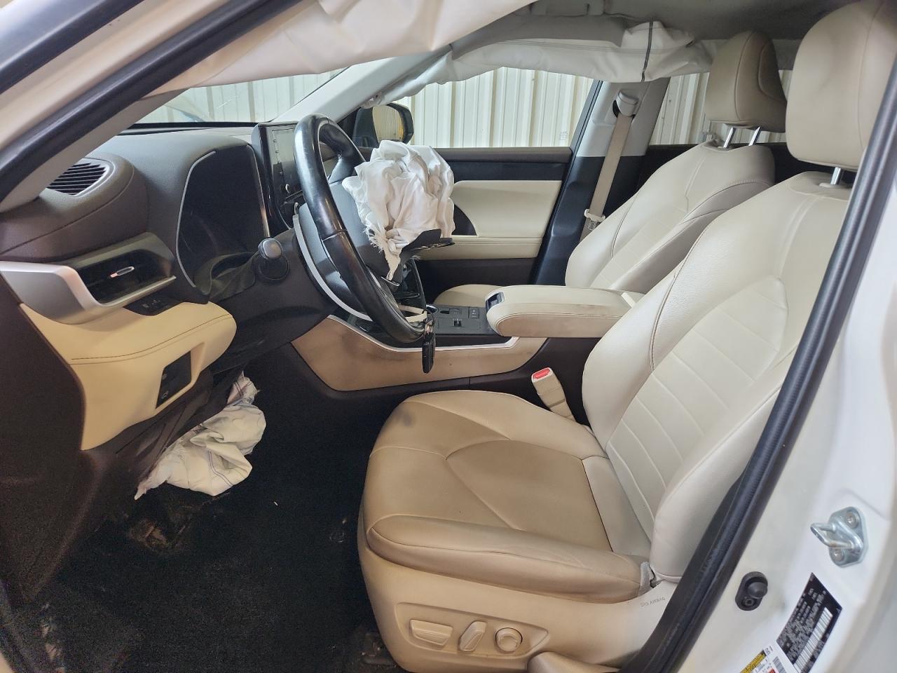 TOYOTA HIGHLANDER HYBRID XLE