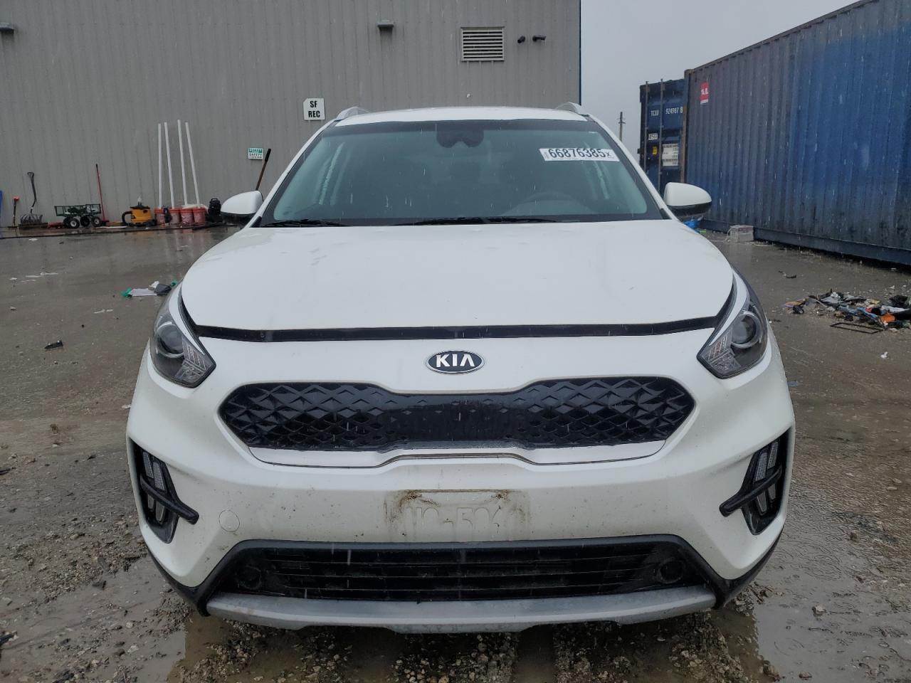 KIA NIRO LX