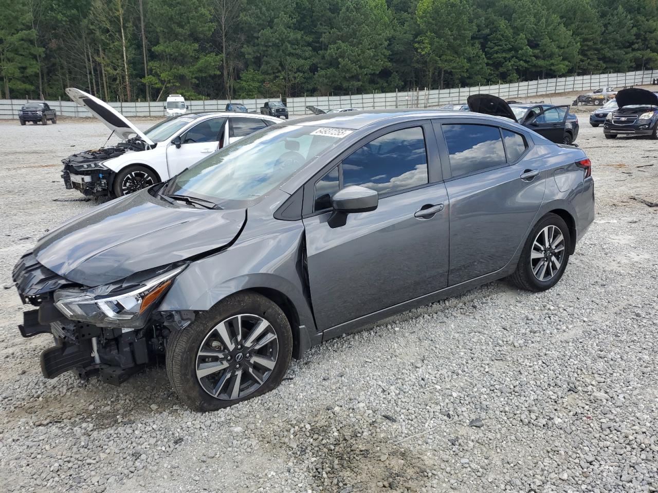 NISSAN VERSA SV