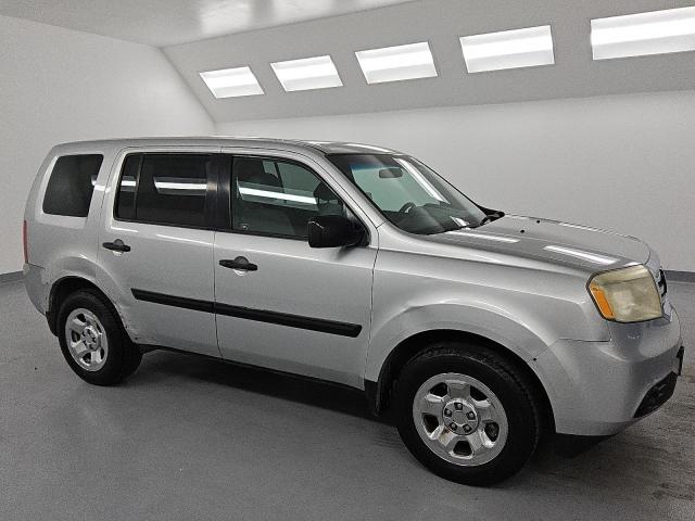 2015 HONDA PILOT LX 5FNYF3H23FB008824