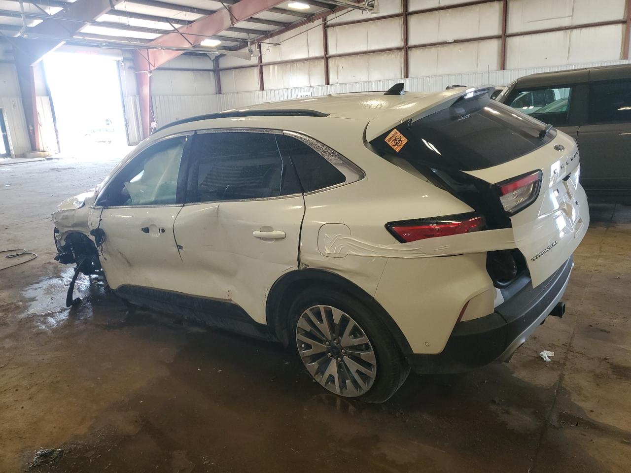 FORD ESCAPE TITANIUM