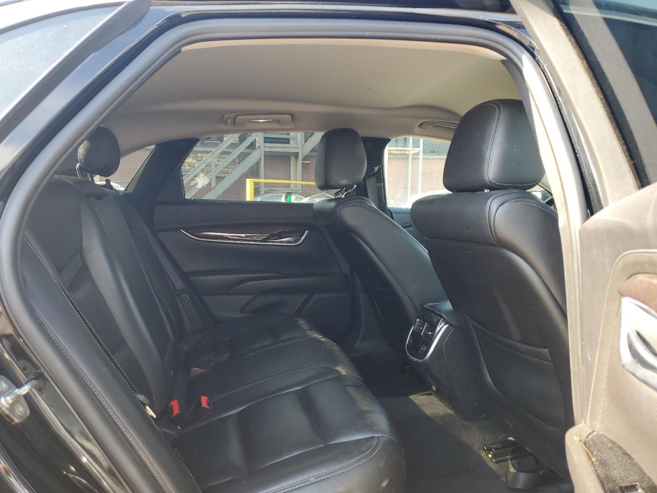 CADILLAC XTS LUXURY COLLECTION