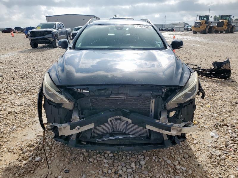 2018 INFINITI QX30 BASE SJKCH5CR1JA057605