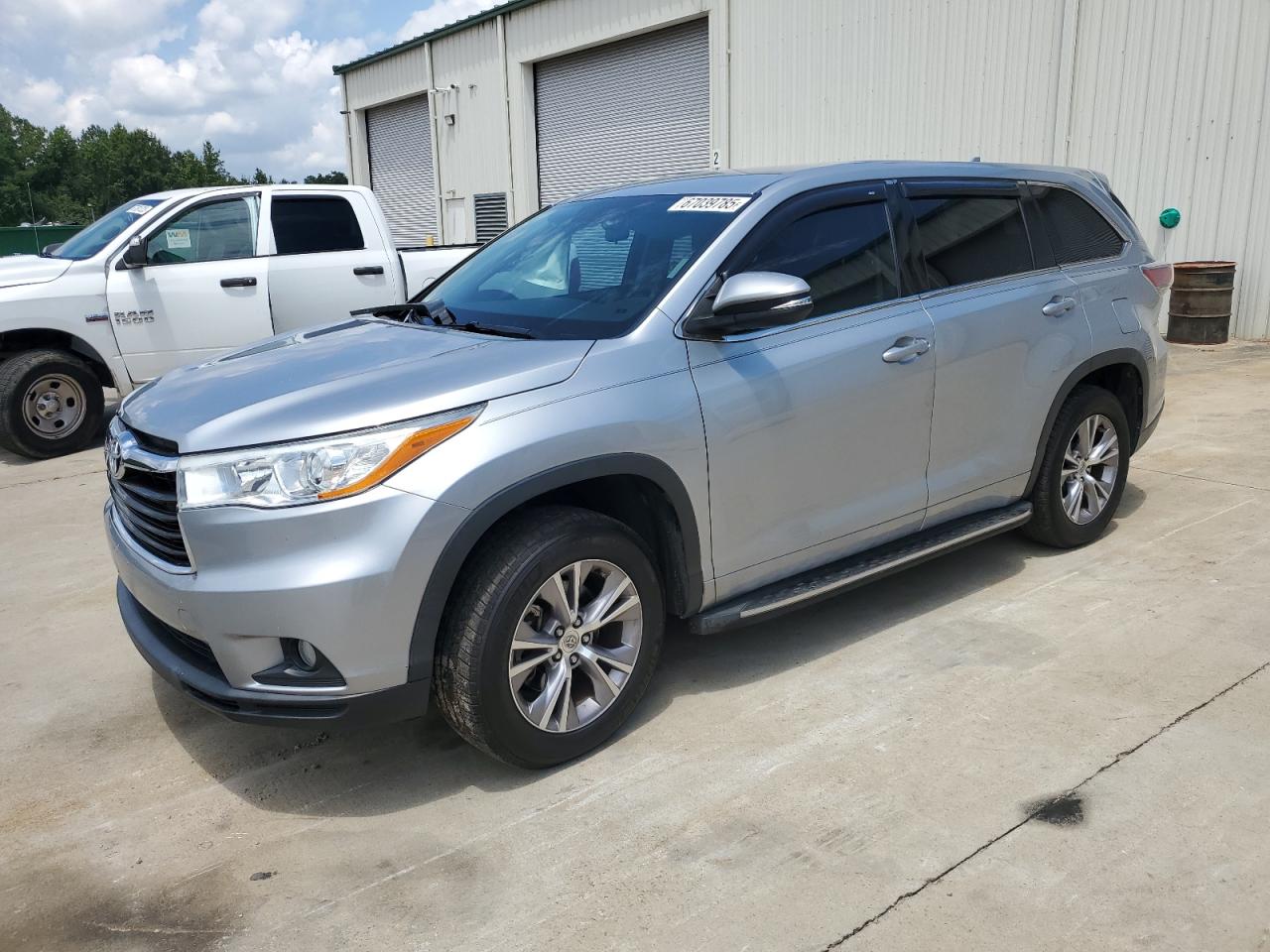 TOYOTA HIGHLANDER LE