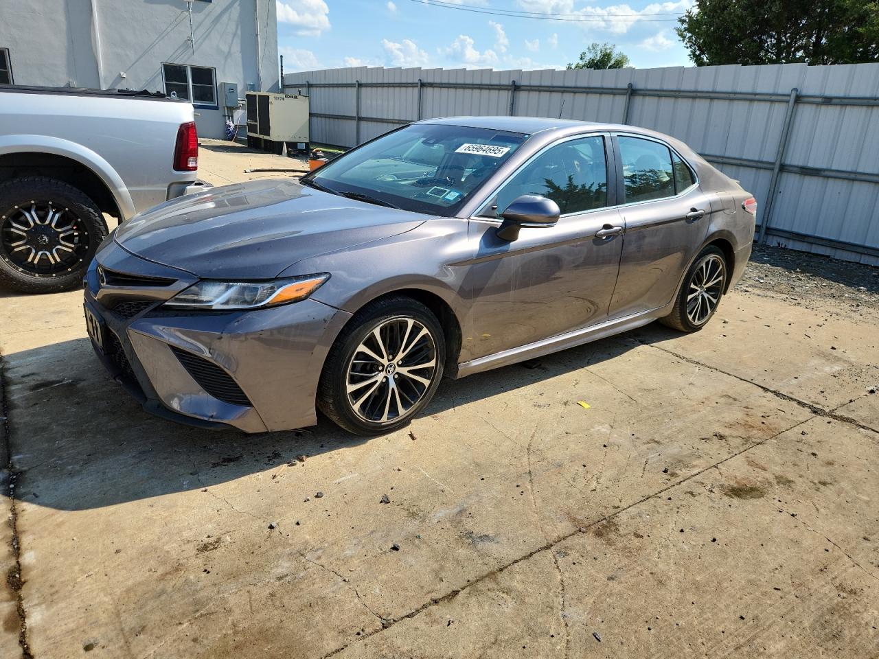 TOYOTA CAMRY L