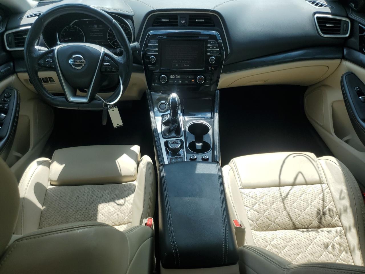 NISSAN MAXIMA PLATINUM