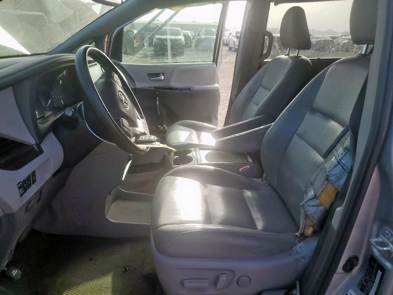 2015 TOYOTA SIENNA XLE 5TDYK3DC2FS664759