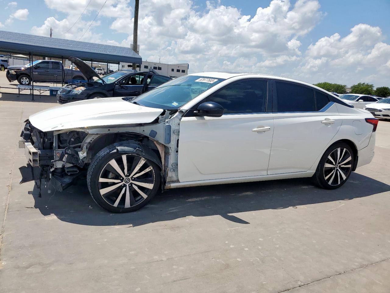 NISSAN ALTIMA SR