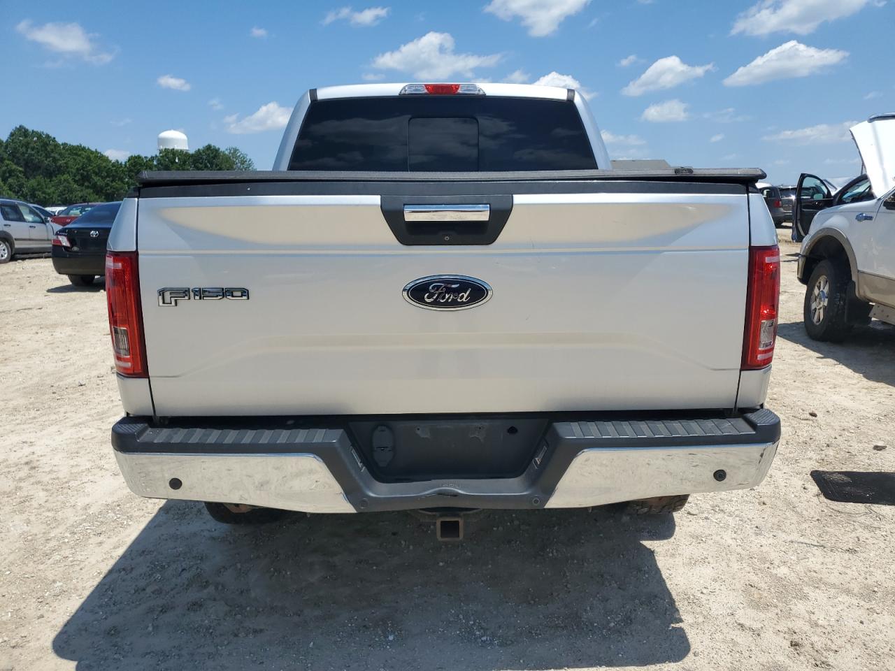 FORD F-150 SUPERCREW