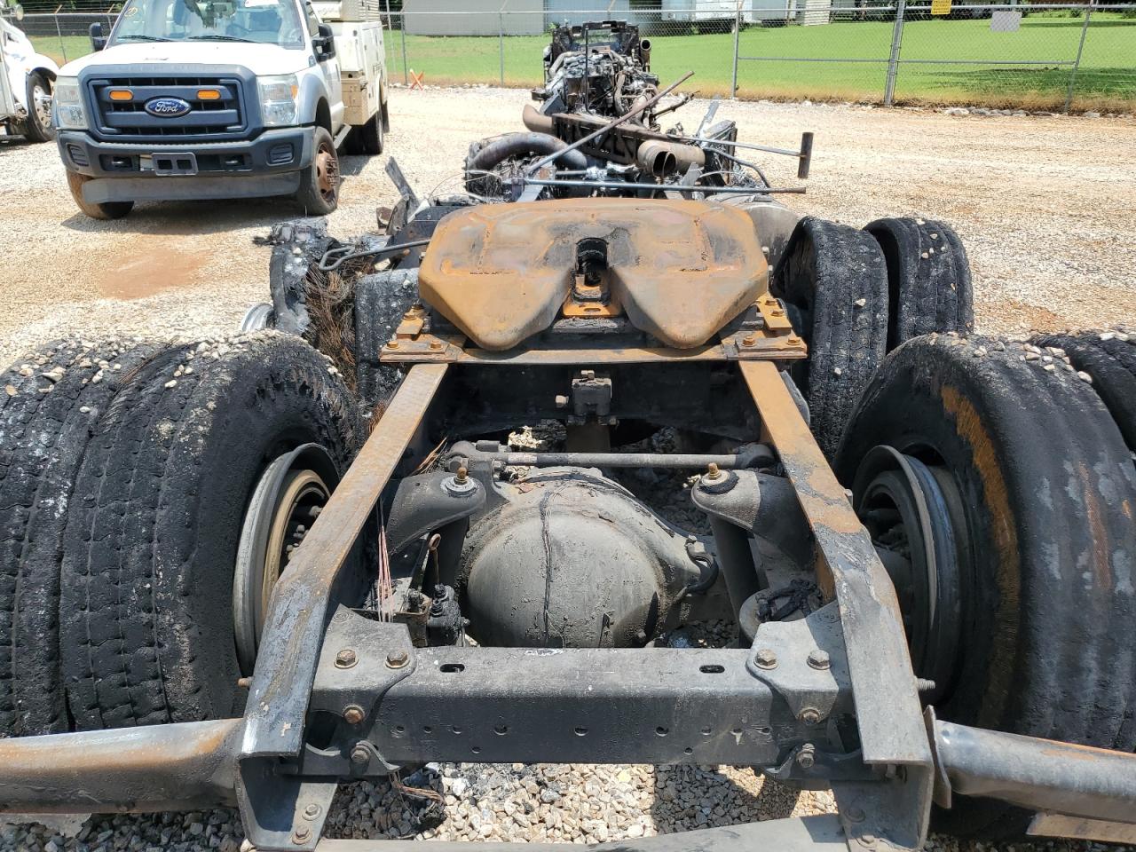 Lot #3221147900 2012 KENWORTH T660