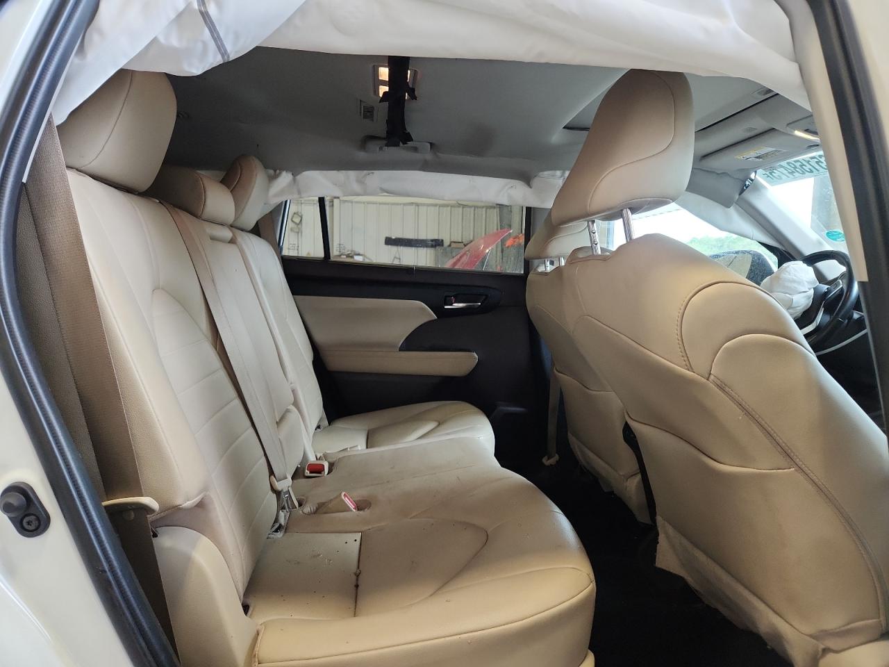 TOYOTA HIGHLANDER HYBRID XLE