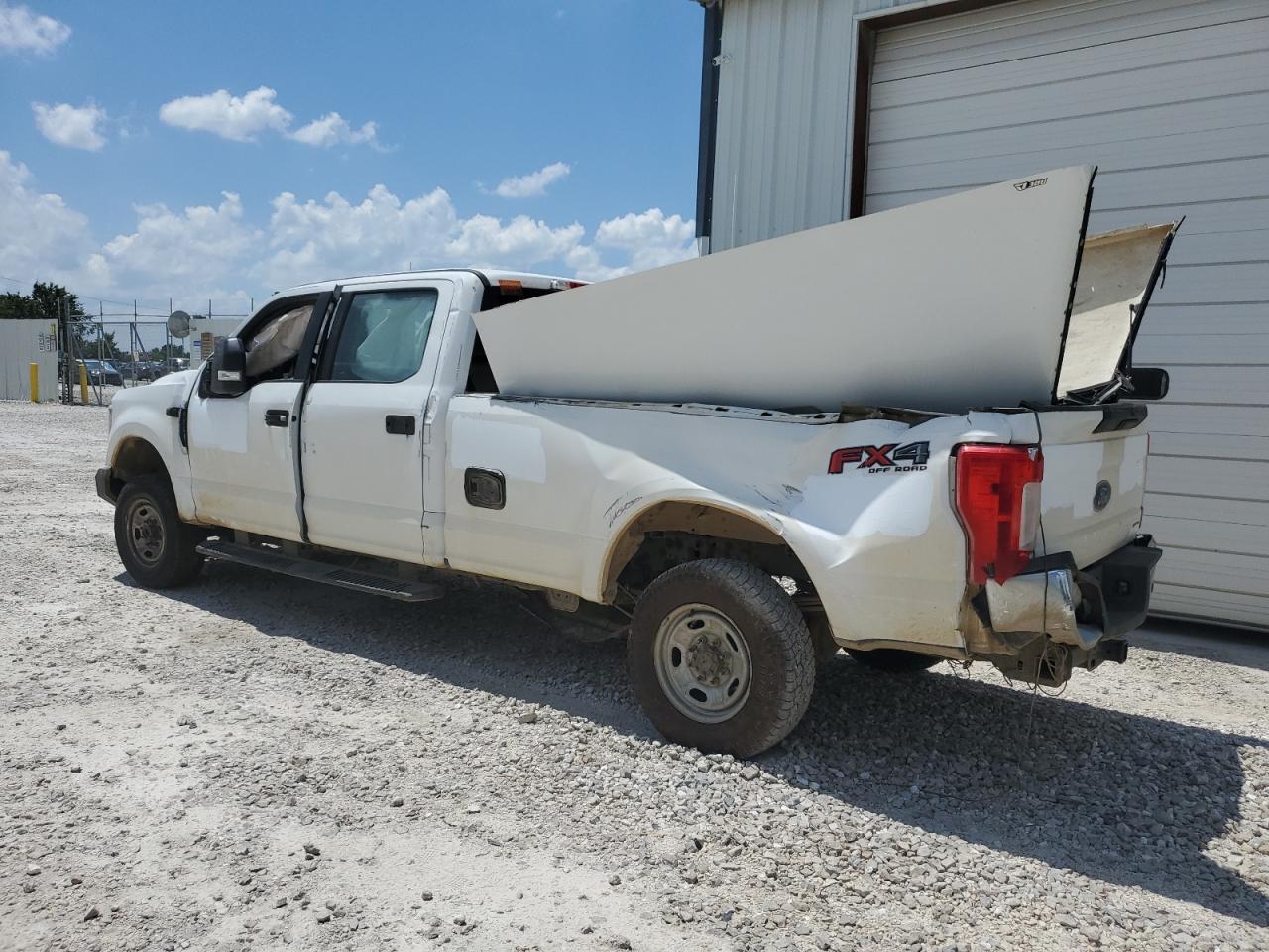 FORD F-250 SUPER DUTY