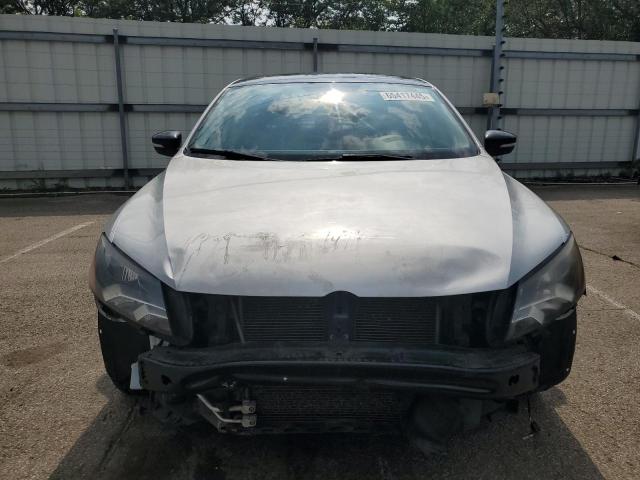 2015 VOLKSWAGEN PASSAT SE 1VWBT7A3XFC069915