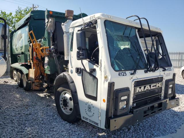 Global Auto Auctions: 2023 MACK LR