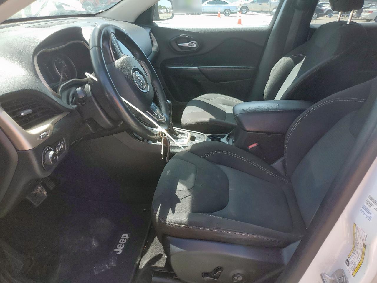 JEEP GRAND CHEROKEE LATITUDE