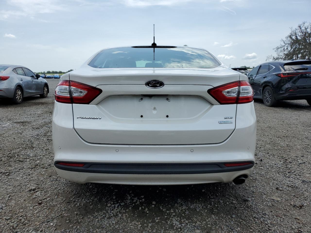 Ford Fusion se 2015