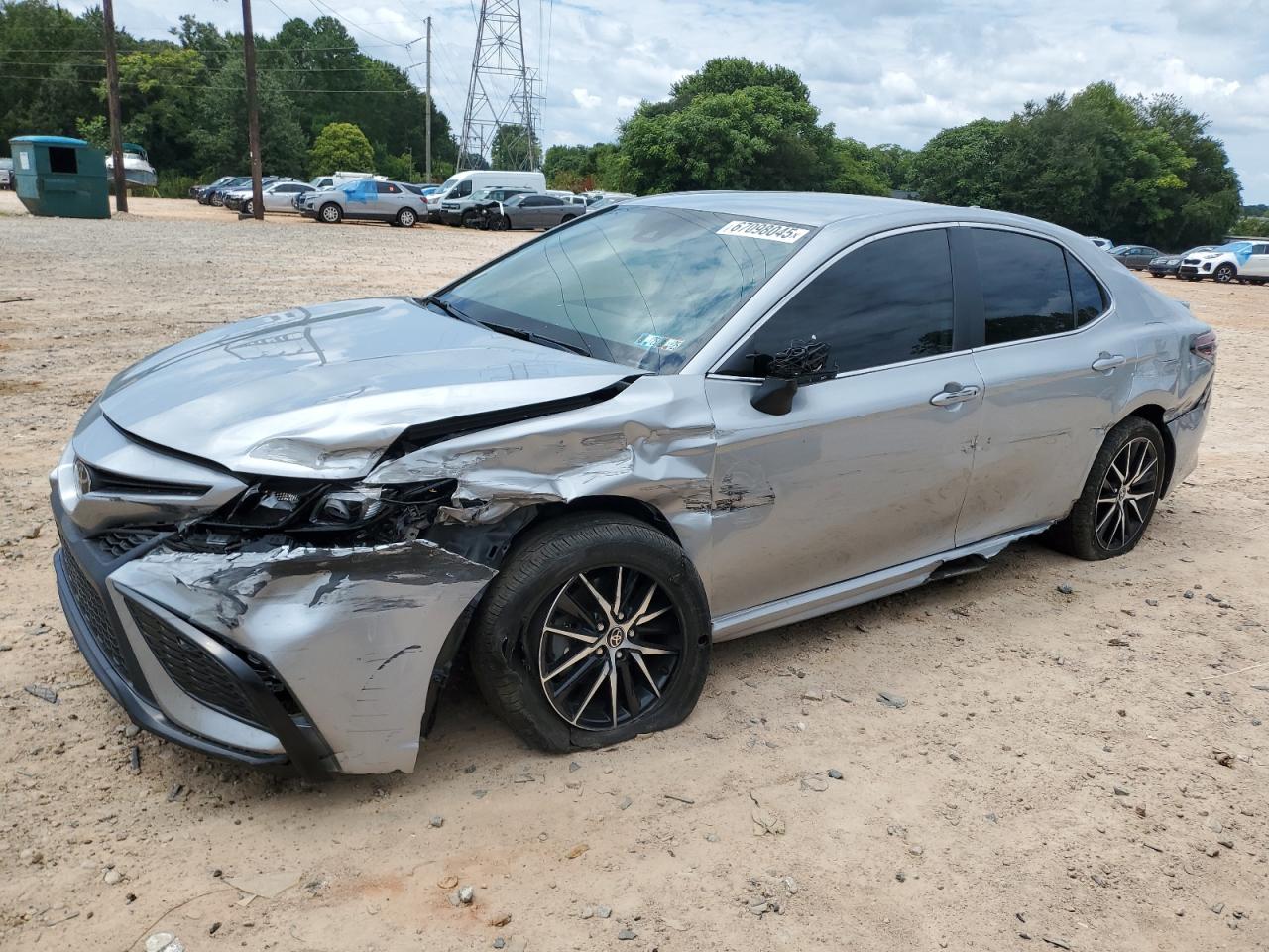 TOYOTA CAMRY SE NIGHT SHADE