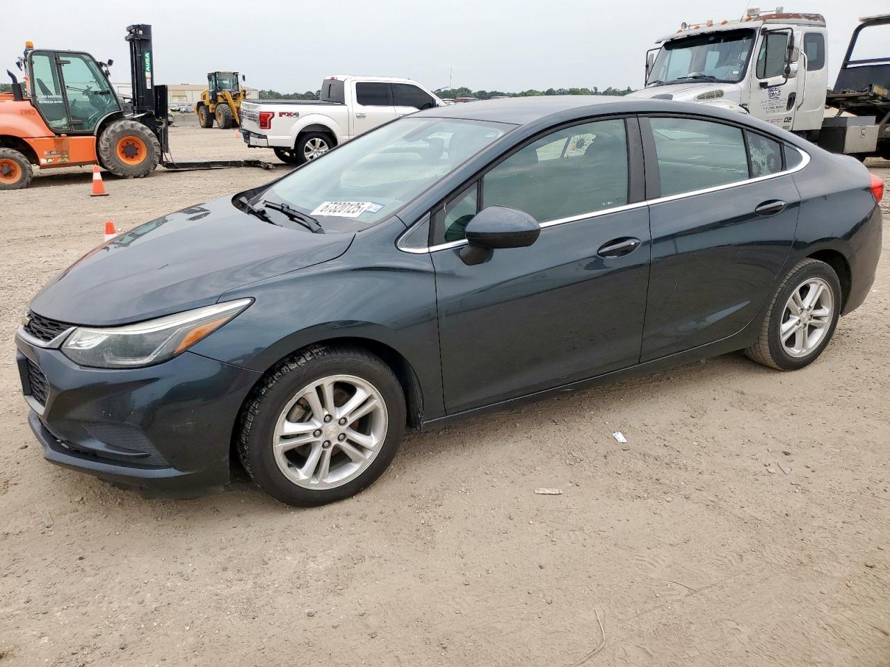 CHEVROLET CRUZE LT
